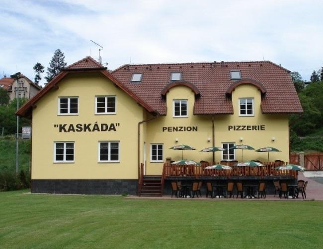 Guest House Kaskada Vrane nad Vltavou Экстерьер фото